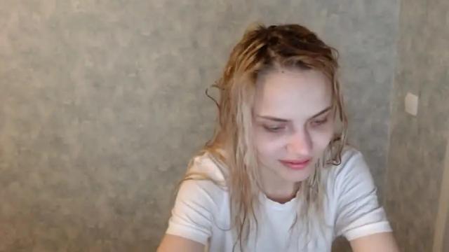 Image 2 of karina_1999 Stream on Chaturbate on 13 months ago