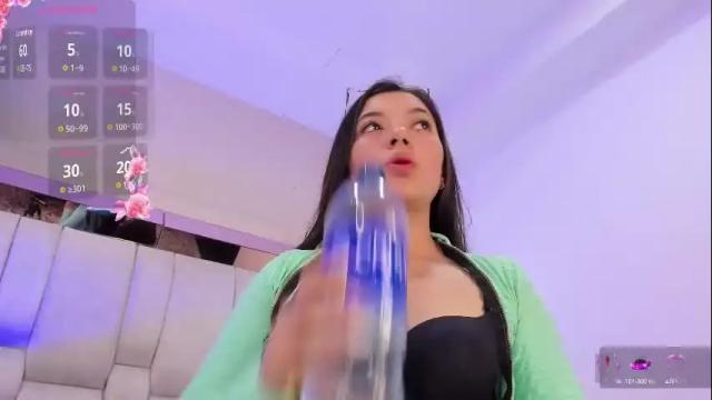 Image 11 of karina_cass Stream on Chaturbate on 1 month ago
