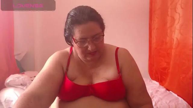 Image 3 of karina_turbay Stream on Chaturbate on 7 days ago