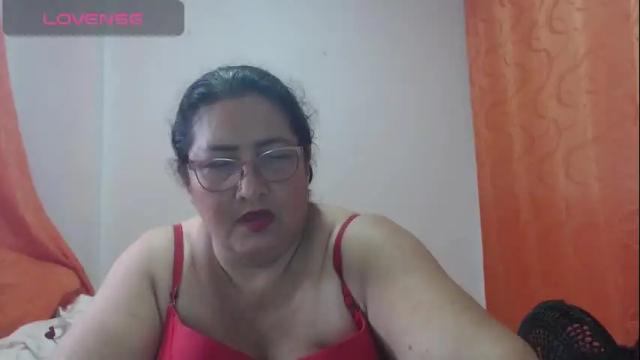 Image 12 of karina_turbay Stream on Chaturbate on 1 month ago