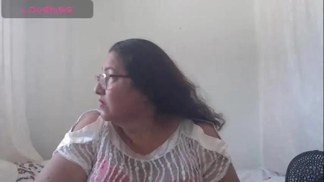 Image 7 of karina_turbay Stream on Chaturbate on 4 days ago