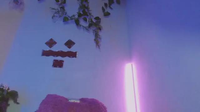 Image 6 of karinaa_deamon2 Stream on Chaturbate on 15 months ago