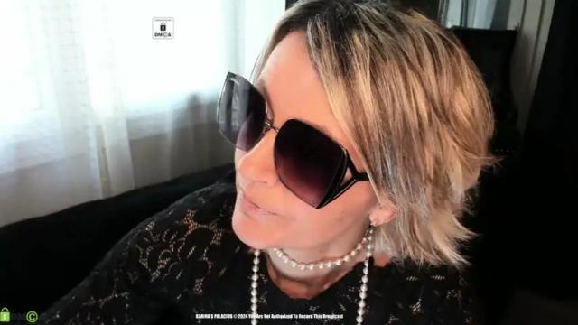 Image 3 of karinabrando Stream on Chaturbate on 13 months ago