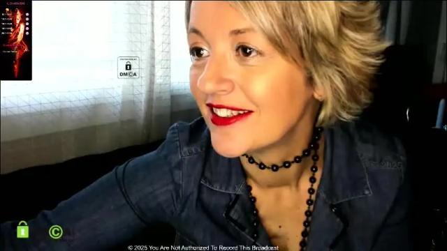 Image 3 of karinabrando Stream on Chaturbate on 1 month ago
