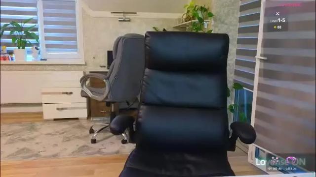 Thumbnail 3, karinadeniss's Stream at Chaturbate, 2 days ago