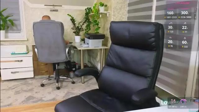 Thumbnail 1, karinadeniss's Stream at Chaturbate, 2 months ago