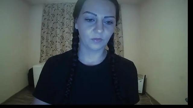 Image 3 of kariname Stream on Chaturbate on 22 months ago