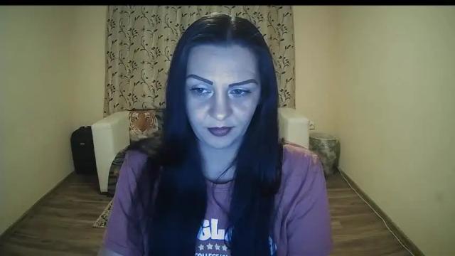 Image 12 of kariname Stream on Chaturbate on 21 months ago