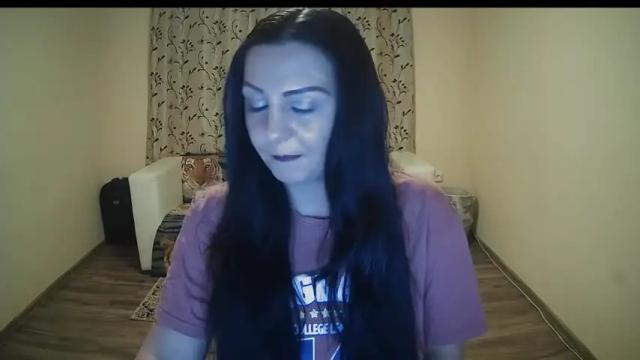 Image 2 of kariname Stream on Chaturbate on 21 months ago