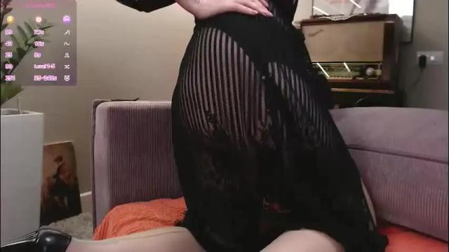Image 11 of karinarouge Stream on Chaturbate on 1 month ago