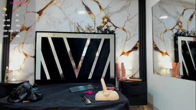 Image 4 of karinasimonz Stream on Chaturbate on 14 days ago