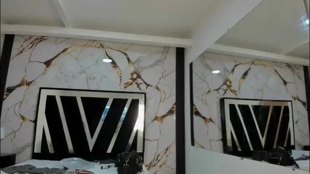 Image 7 of karinasimonz Stream on Chaturbate on 1 month ago