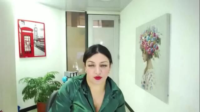 Thumbnail 1, karinbellee's Stream at Chaturbate, 1 month ago
