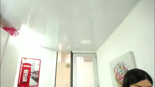 Image 4 of karinbellee Stream on Chaturbate on 1 month ago