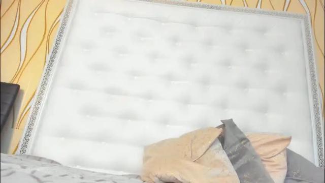 Image 8 of karissia_ Stream on Chaturbate on 28 days ago