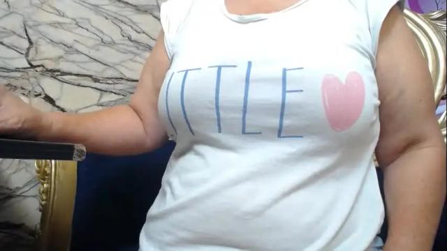 Image 3 of karito_mature17 Stream on Chaturbate on 1 day ago