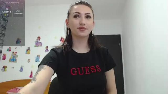 Image 8 of karla_anna Stream on Chaturbate on 13 months ago