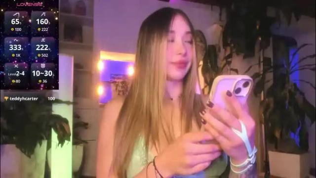 Image 6 of karla_bae Stream on Chaturbate on 4 months ago