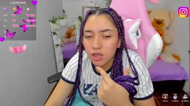 Image 3 of karla_cutee1 Stream on Chaturbate on 1 month ago