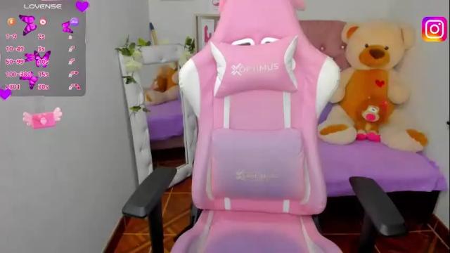 Image 7 of karla_cutee1 Stream on Chaturbate on 1 month ago