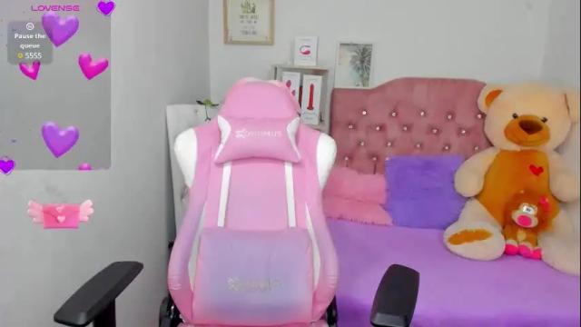 Image 10 of karla_cutee1 Stream on Chaturbate on 1 month ago