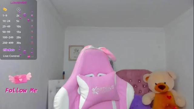 Image 10 of karla_cutee1 Stream on Chaturbate on 22 days ago