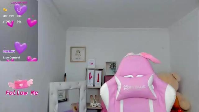 Image 8 of karla_cutee1 Stream on Chaturbate on 22 days ago