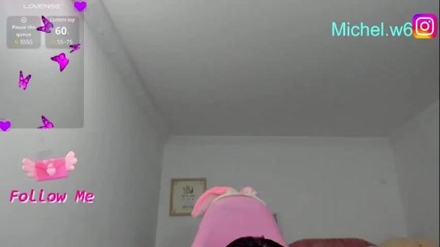 Image 4 of karla_cutee1 Stream on Chaturbate on 10 days ago