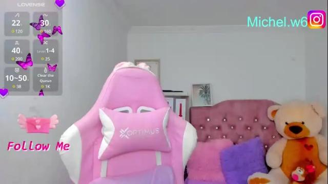 Image 3 of karla_cutee1 Stream on Chaturbate on 3 days ago