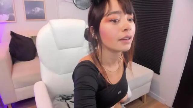 Image 4 of karla_diamond_ Stream on Chaturbate on 21 months ago