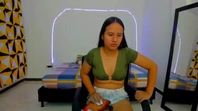 Image 3 of karla_ferrer69 Stream on Chaturbate on 20 months ago