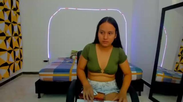 Image 4 of karla_ferrer69 Stream on Chaturbate on 20 months ago