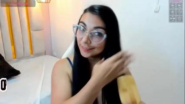 Image 2 of karla_hernandez Stream on Chaturbate on 1 month ago