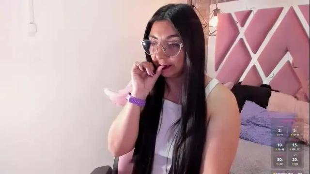 Image 10 of karla_hernandez Stream on Chaturbate on 1 month ago