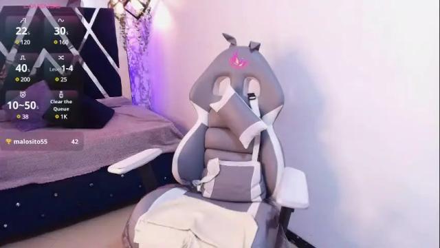 Image 12 of karla_hernandez Stream on Chaturbate on 3 days ago