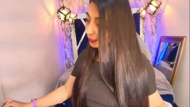 Image 7 of karla_hernandez Stream on Chaturbate on 1 month ago