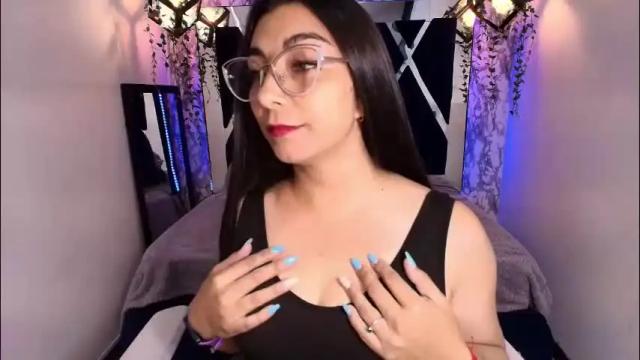 Image 8 of karla_hernandez Stream on Chaturbate on 1 month ago