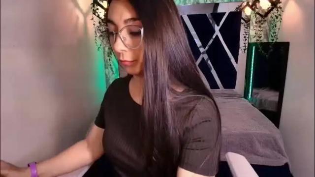 Image 10 of karla_hernandez Stream on Chaturbate on 1 month ago