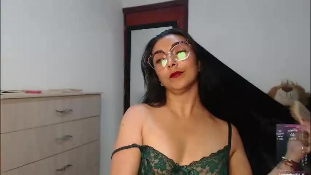 Image 12 of karla_hernandez Stream on Chaturbate on 15 days ago