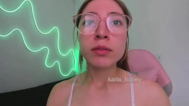 Image 3 of karla_honey_ Stream on Chaturbate on 15 months ago