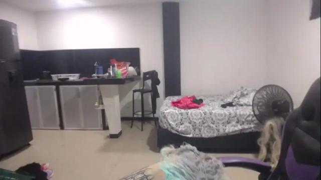 Image 7 of karla_robinson_ Stream on Chaturbate on 2 months ago