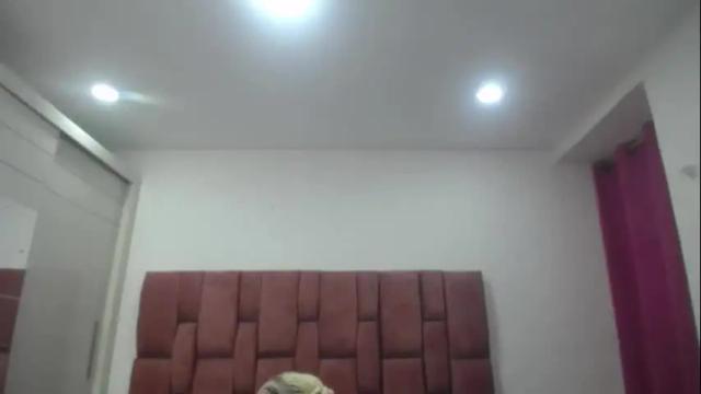 Image 2 of karla_robinson_ Stream on Chaturbate on 1 month ago