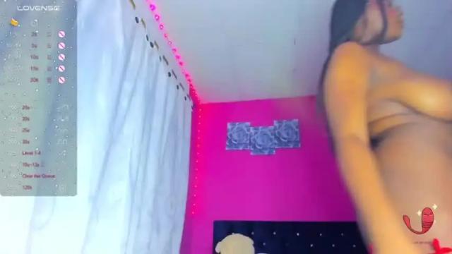 Image 12 of karla_team Stream on Chaturbate on 15 months ago
