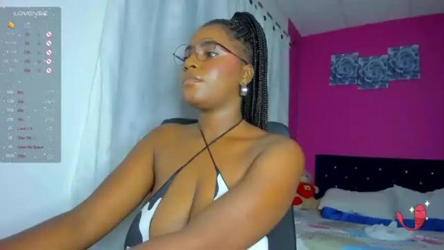 Image 8 of karla_team Stream on Chaturbate on 15 months ago