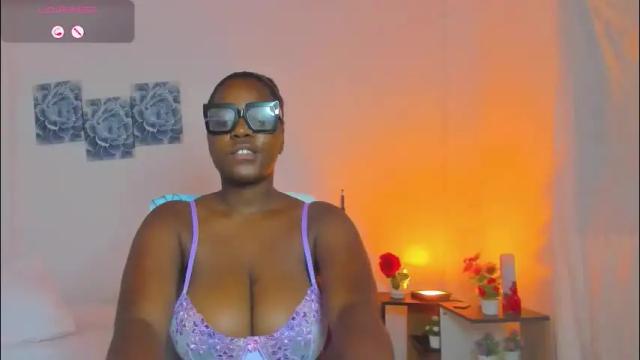 Image 11 of karla_team Stream on Chaturbate on 2 months ago