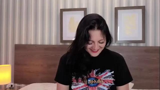 Image 11 of karla_valk Stream on Chaturbate on 2 months ago