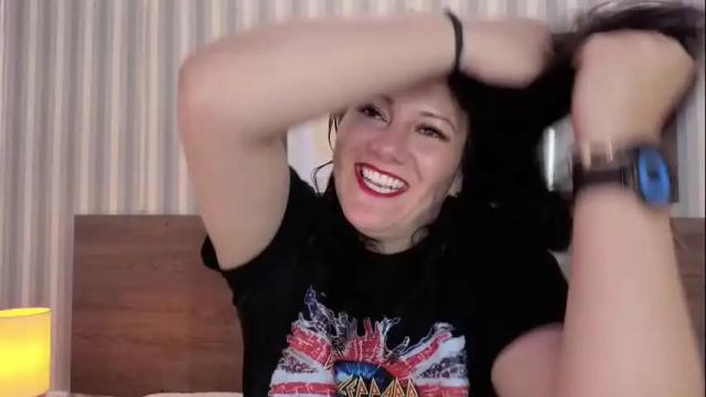 Image 3 of karla_valk Stream on Chaturbate on 2 months ago