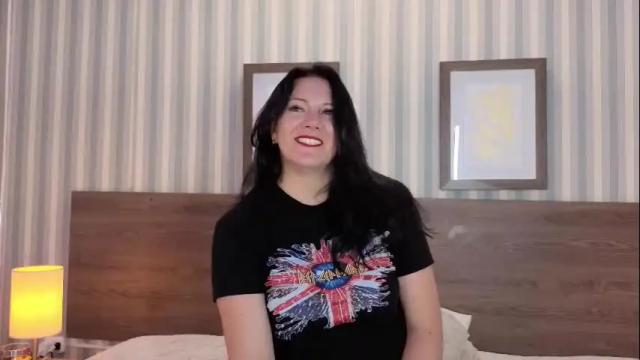 Image 6 of karla_valk Stream on Chaturbate on 2 months ago