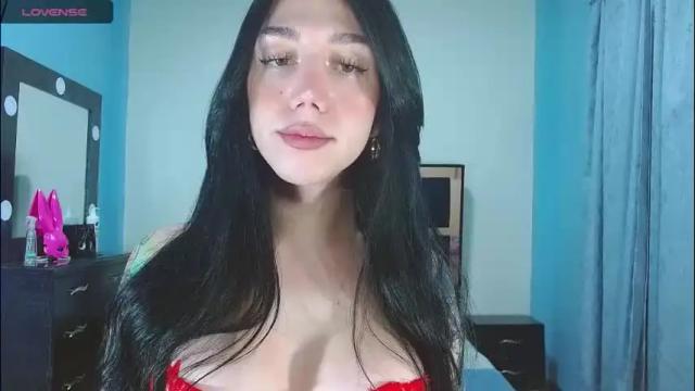 Image 3 of karla_zambrano Stream on Chaturbate on 1 month ago