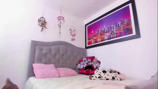 Image 2 of karlaa_oz Stream on Chaturbate on 11 days ago